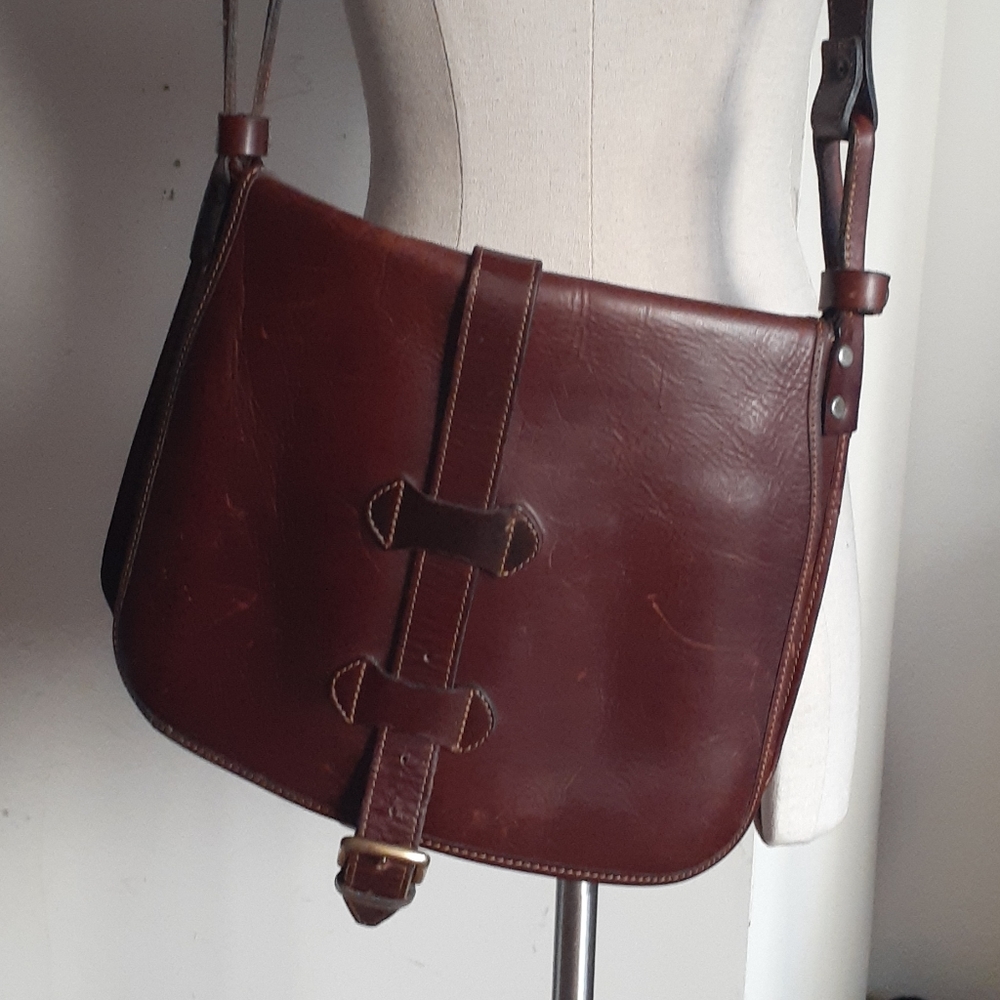 Vintage leather saddle satchel crossbody Unisex